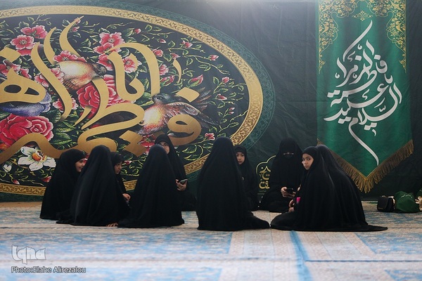 دومین همایش قدم‌های آسمانی