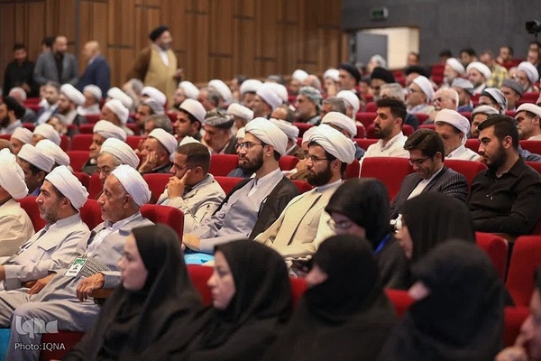 برگزاری آیین افتتاحیه سومین اجلاس منطقه‌ای وحدت اسلامی در آذربایجان غربی