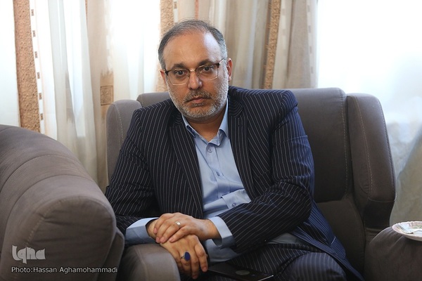 دیدار رییس جهاددانشگاهی با خانواده شهیدان مرتضی و قربان علی جابری