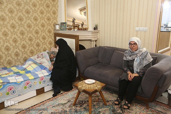 دیدار رییس جهاددانشگاهی با خانواده شهیدان مرتضی و قربان علی جابری