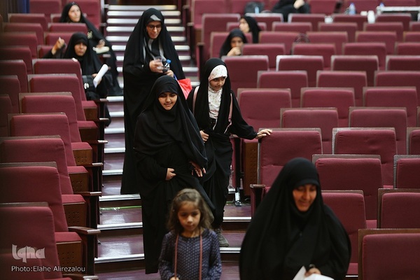 مرحله استانی بخش بانوان مسابقات قرآن استان تهران