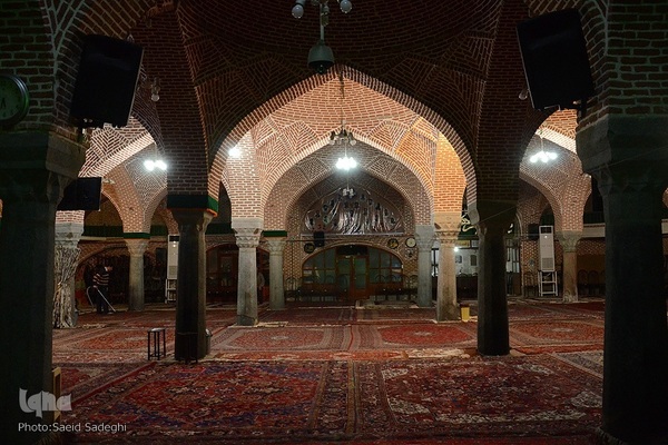 مسجد صاحب‌الامر یا مسجد شاه طهماسب یکی از مسجدهای قدیمی شهر تبریز است.
