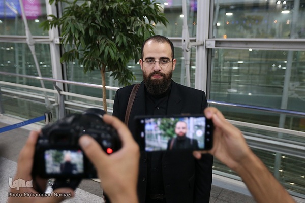 استقبال از «علیرضا بیژنی» رتبه دوم مسابقات قرآن مالزی