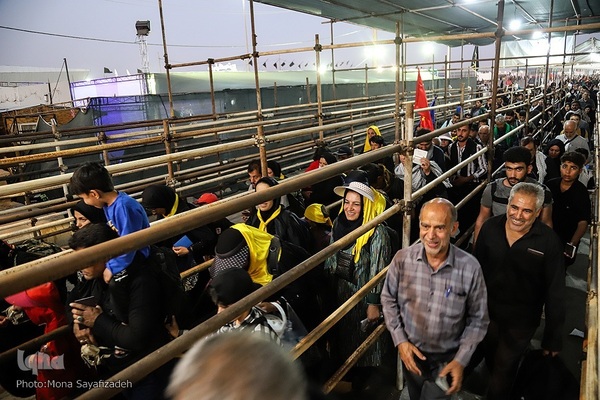 تردد شبانه زائران اربعین از مرز شلمچه