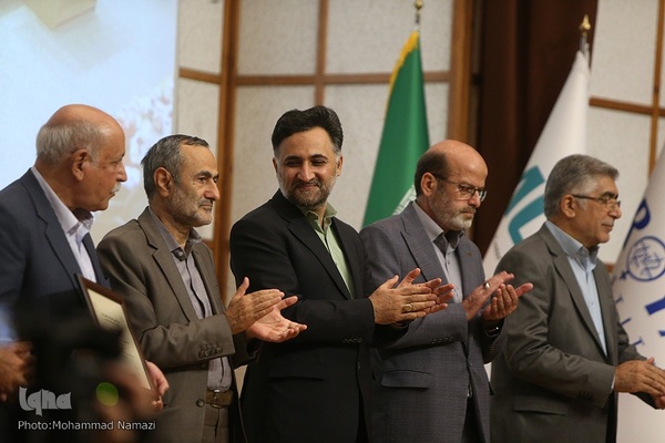 مراسم افتتاح بیست‌وچهارمین کنگره بین‌المللی رویان