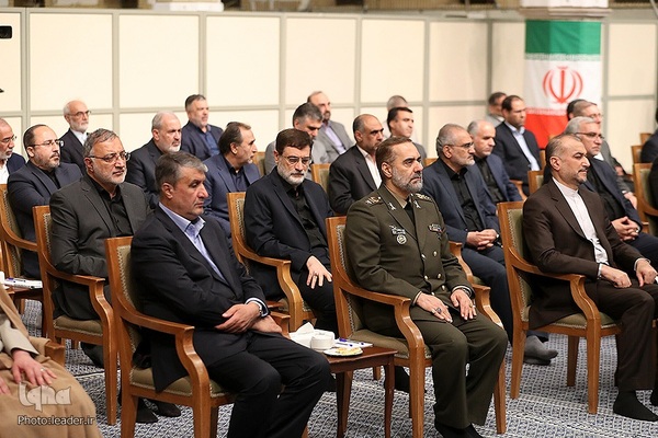 دیدار رئیس‌جمهور و هیئت دولت با رهبر معظم انقلاب اسلامی