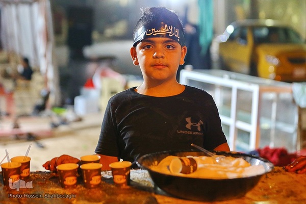 خادمان اربعین