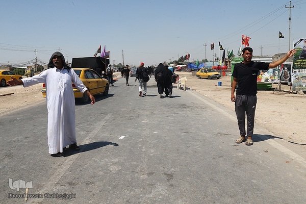 خادمان اربعین