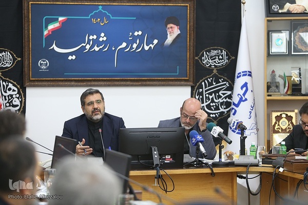 نشست مشترک وزیر ارشاد با رئیس و معاونان جهاددانشگاهی