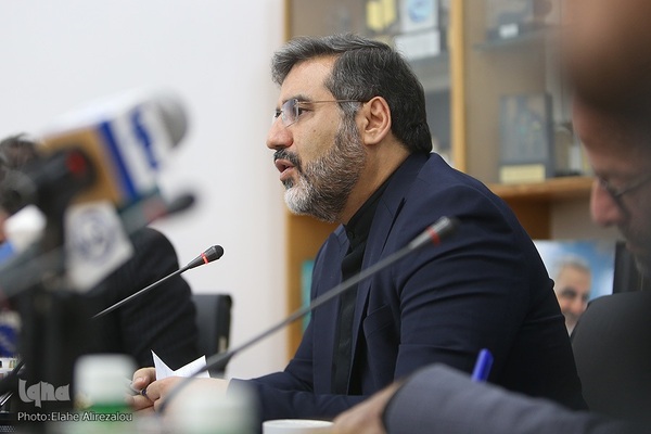 نشست مشترک وزیر ارشاد با رئیس و معاونان جهاددانشگاهی