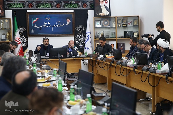 نشست مشترک وزیر ارشاد با رئیس و معاونان جهاددانشگاهی
