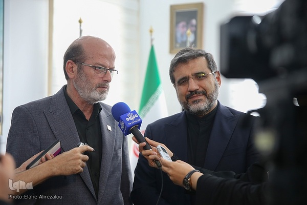 نشست مشترک وزیر ارشاد با رئیس و معاونان جهاددانشگاهی