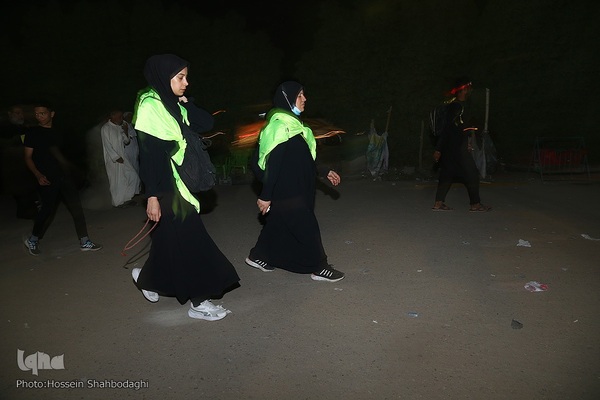 پیاده‌روی زائران اربعین از مسیر طریق الحسین(ع)