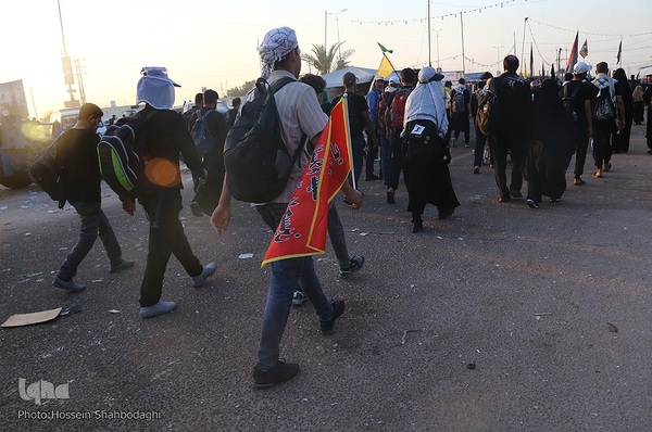 پیاده‌روی زائران اربعین از مسیر طریق الحسین(ع)