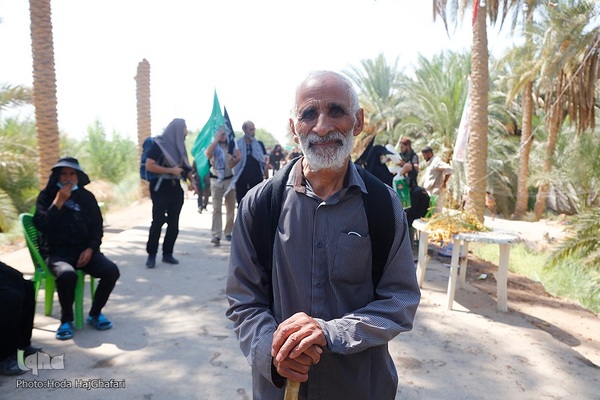 عشق به حسین(ع) سن و سال نمی‌داند