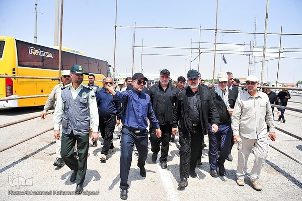 بازدید وزیر کشور از مرز شلمچه