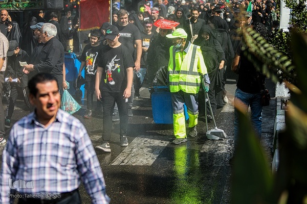 پیاده‌روی جاماندگان اربعین در تهران