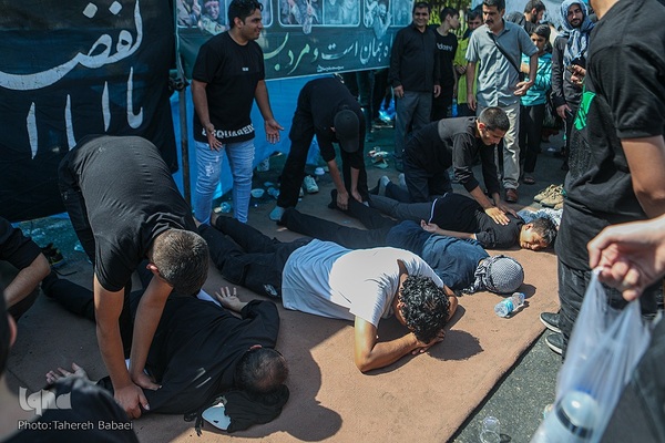 پیاده‌روی جاماندگان اربعین در تهران