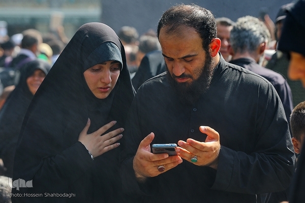 قرائت زیارت اربعین در بین الحرمین