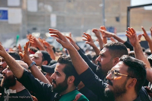 دسته جات عزاداری در بین الحرمین