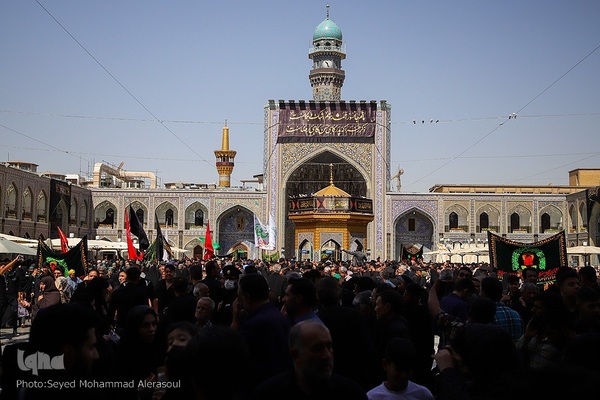 عزاداری ۲۸ صفر در حرم امام رضا(ع)