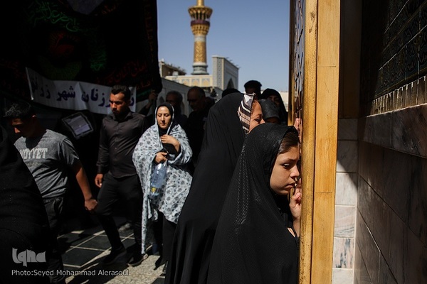 عزاداری ۲۸ صفر در حرم امام رضا(ع)