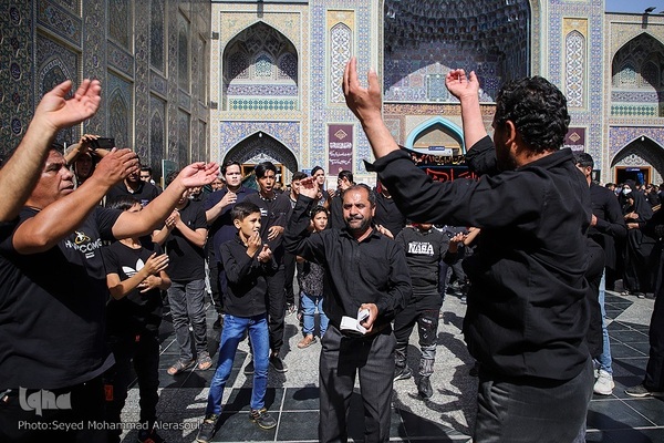 عزاداری ۲۸ صفر در حرم امام رضا(ع)