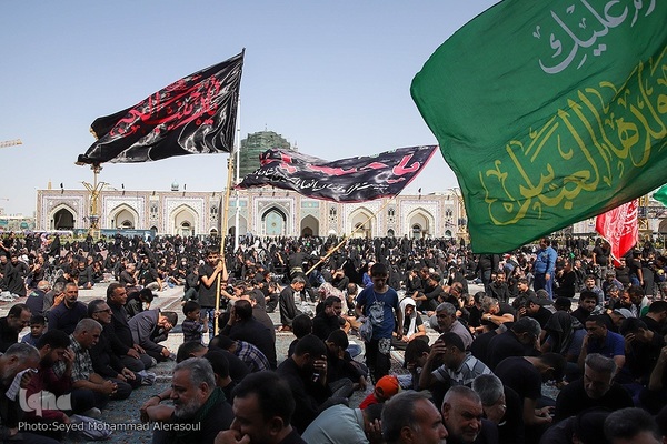 عزاداری شهادت امام رضا(ع) در حرم مطهر رضوی