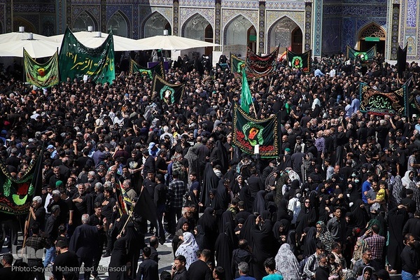 عزاداری شهادت امام رضا(ع) در حرم مطهر رضوی