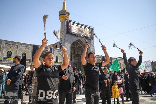 عزاداری شهادت امام رضا(ع) در حرم مطهر رضوی