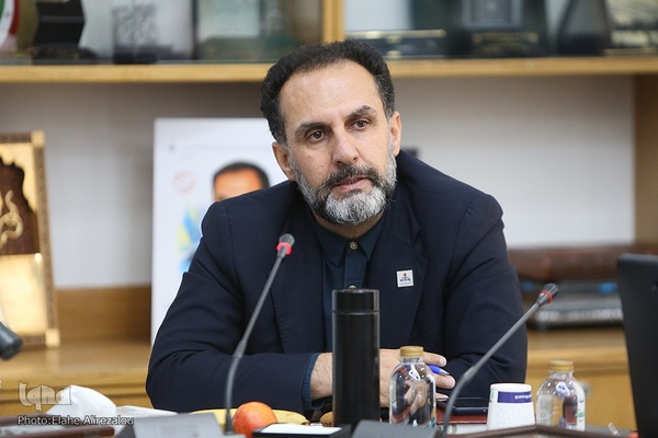 امضای قرارداد ساخت لوله مغزی سیار بین جهاددانشگاهی و شرکت سپنتا