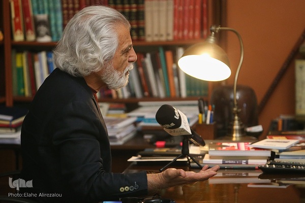 منوچهر شاهسواری