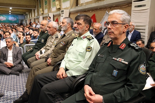 دیدار پیشکسوتان و فعالان دفاع مقدس و مقاومت