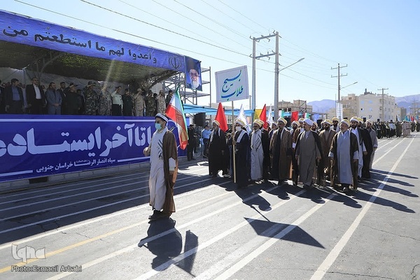 رژه اقتدار نیروهای مسلح استانها