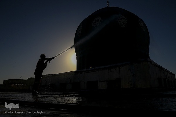 آیین شست و شوی گنبد مسجد جمکران