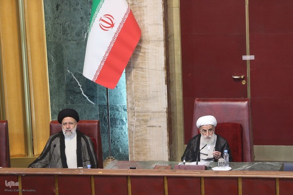 دوازدهمین اجلاس رسمی دوره پنجم مجلس خبرگان رهبری