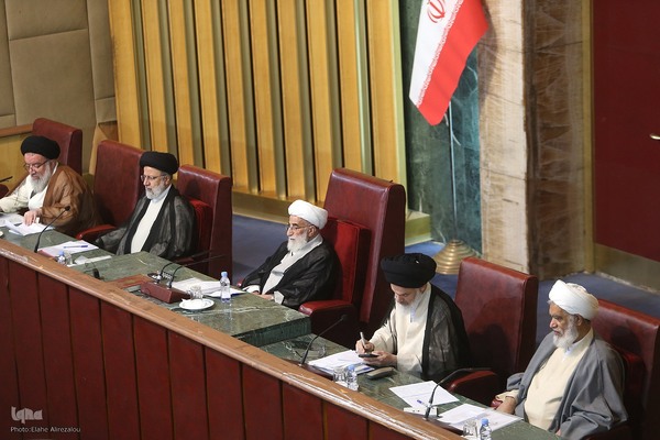 دوازدهمین اجلاس رسمی دوره پنجم مجلس خبرگان رهبری