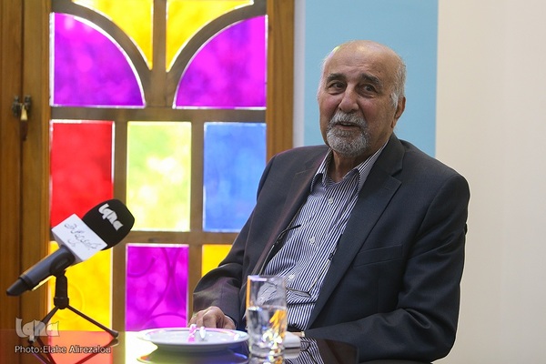 دکتر ایرج فاضل