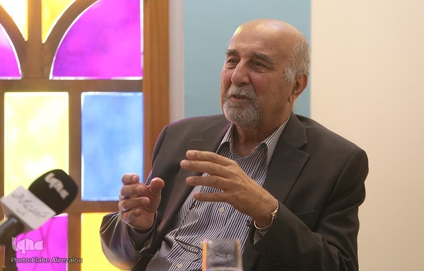 دکتر ایرج فاضل