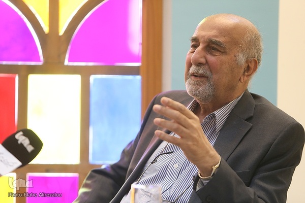 دکتر ایرج فاضل