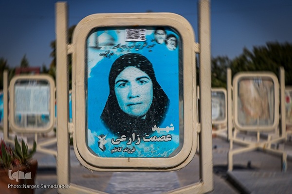 عکس‌های ماندگار در گلستان شهدای اصفهان‎