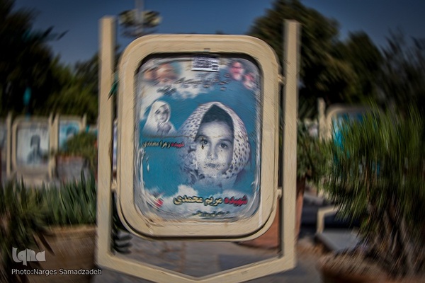 عکس‌های ماندگار در گلستان شهدای اصفهان‎