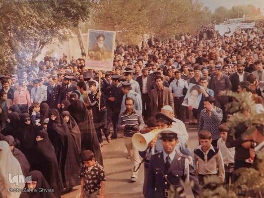 گنجینه ای در دل عکاس خانه