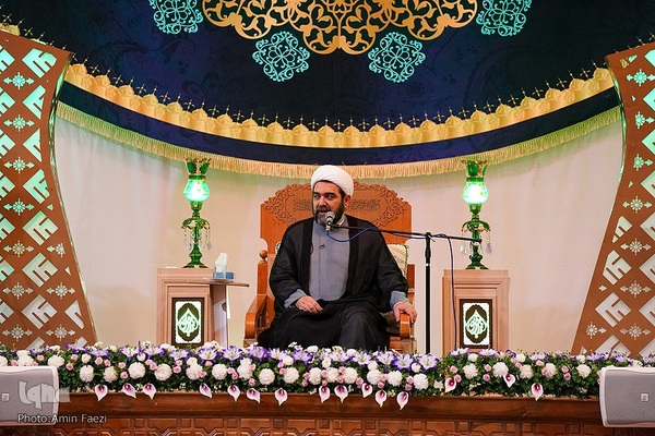 حرم مطهر شاهچراغ(ع) غرق شادی میلاد پیامبر مهربانی‌ها‎