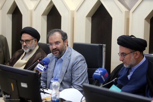 نشست بررسی نحوه مشارکت و هم‌افزایی در سند توسعه وقف قرآنی