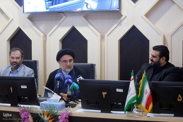 نشست بررسی نحوه مشارکت و هم‌افزایی در سند توسعه وقف قرآنی