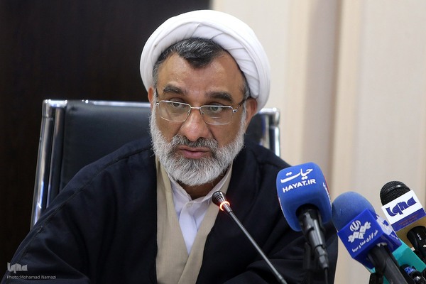 نشست بررسی نحوه مشارکت و هم‌افزایی در سند توسعه وقف قرآنی