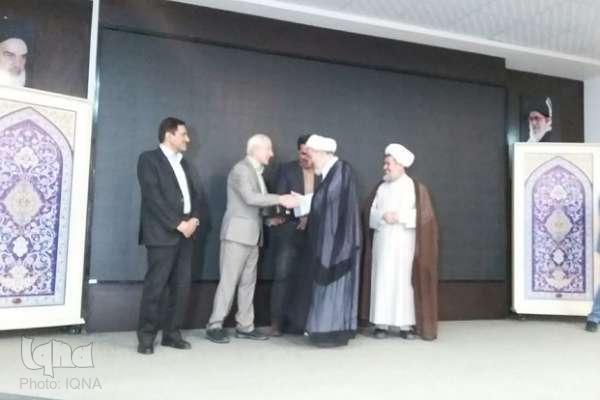 همایش وقف و رسانه در امامزاده طاهر(ع) کرج