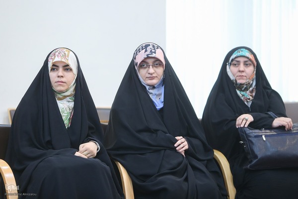 پوستر یازدهمین کنگره بین‌المللی قرآن و عترت و سلامت رونمایی شد