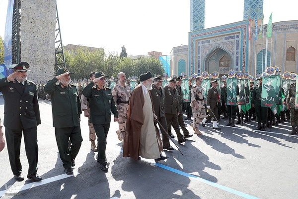 مراسم مشترک دانش‌آموختگی دانشجویان دانشگاه‌های افسری نیروهای مسلح